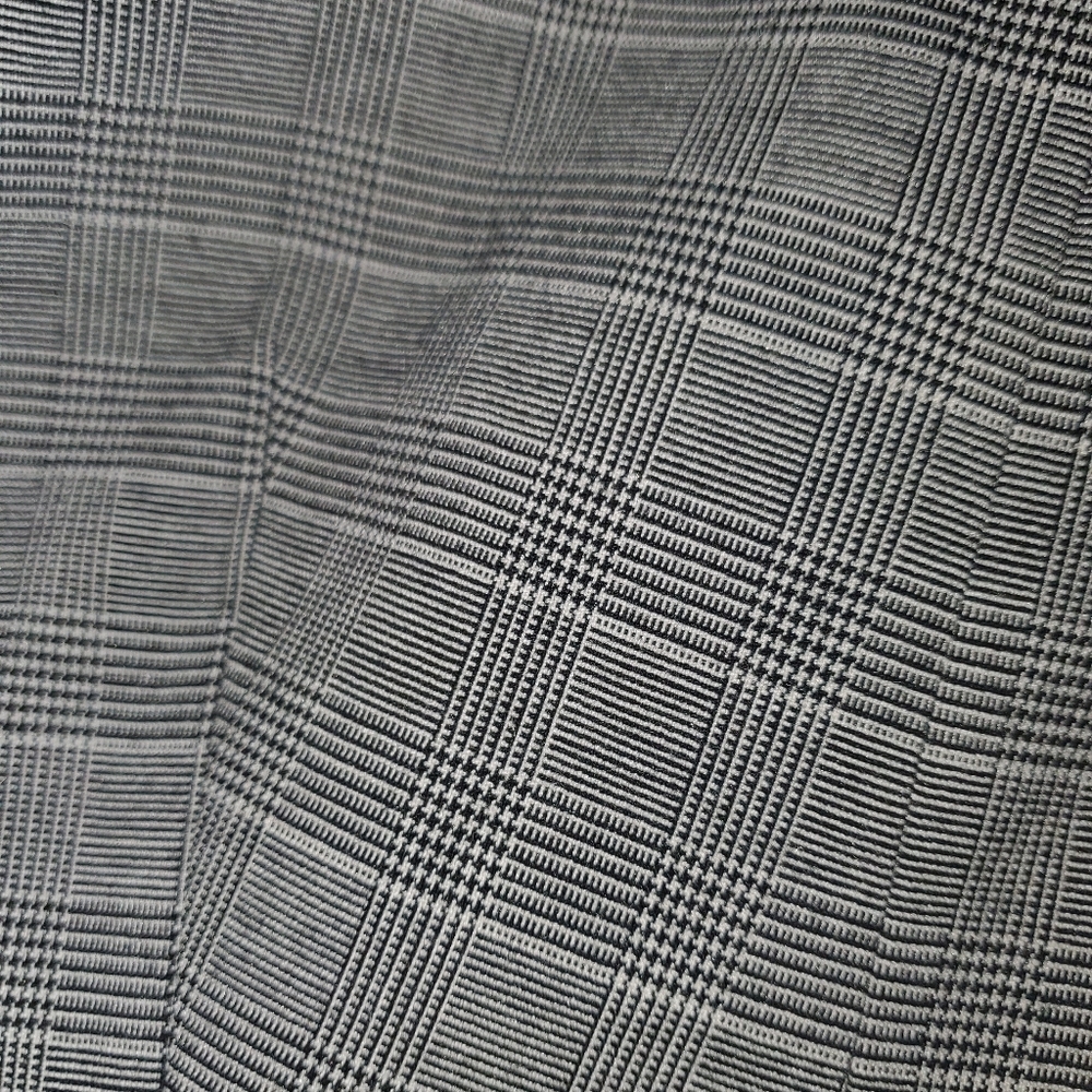 Axcess Blazer- Ruffle bottom - Picture 2 of 4